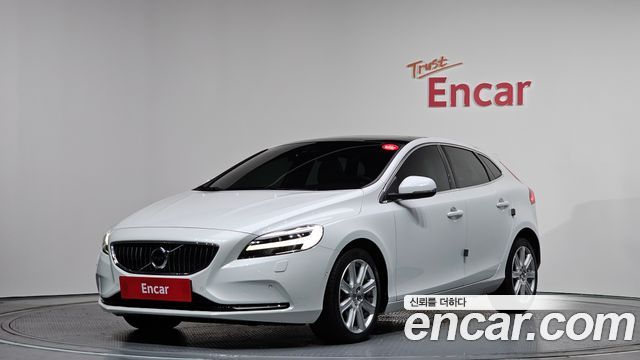 Volvo V40 из Кореи Encar