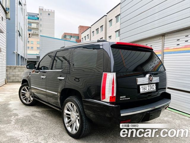 Cadillac Escalade 6.2 3rd — пробег 149 480 км — фото 2 из 5