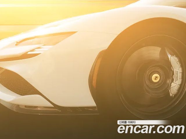 Ferrari SF90 из Кореи Encar