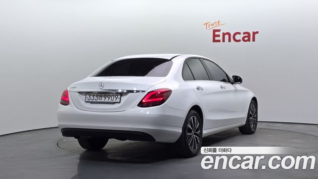 Mercedes-Benz C-Class из Кореи Encar