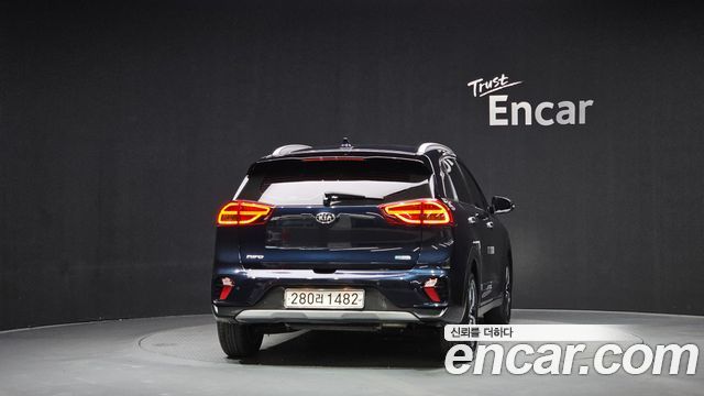 Kia Niro из Кореи Encar