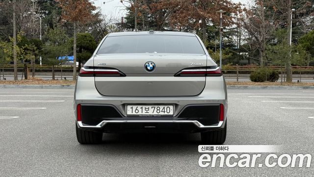 BMW 7-Series 750e xDrive M Sport — пробег 14 330 км — фото 4 из 5
