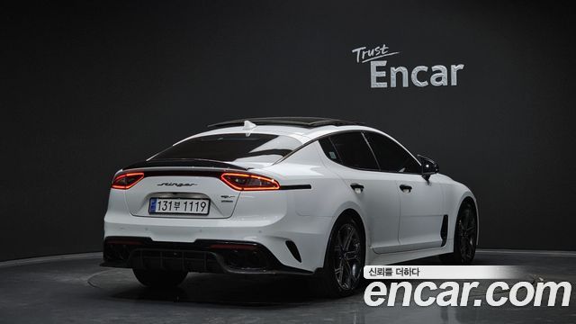 Kia Stinger из Кореи Encar