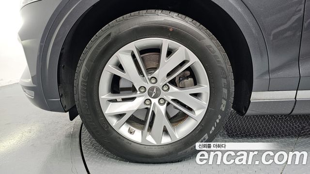 Genesis GV70 из Кореи Encar