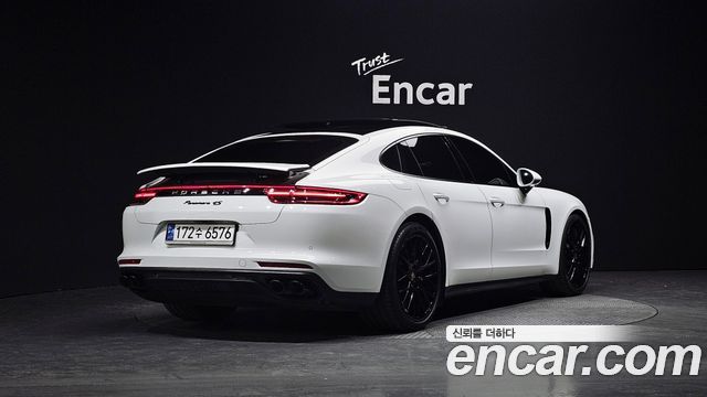 Porsche Panamera 3.0 AWD — пробег 90 337 км — фото 2 из 5
