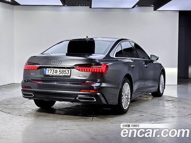 Audi A6 40 TDI Premium — пробег 127 323 км — фото 4 из 5
