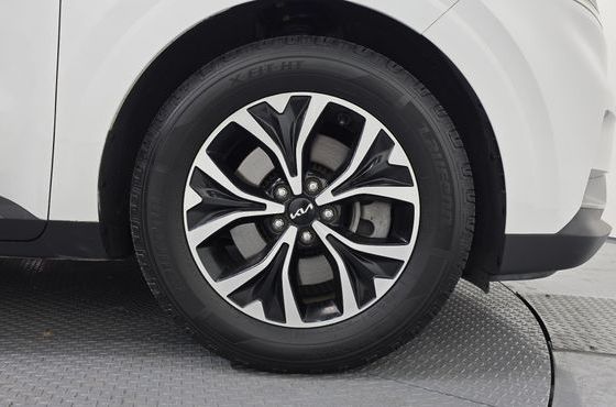 Kia Carnival 9-Seater Prestige — пробег 51 410 км — фото 5 из 5