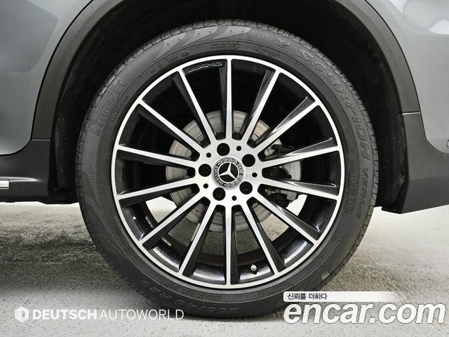Mercedes-Benz GLC-Class GLC300 4MATIC AMG Line — пробег 29 998 км — фото 5 из 5