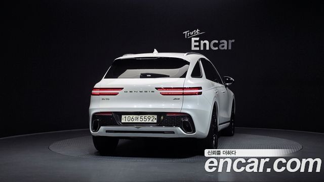 Genesis GV70 из Кореи Encar