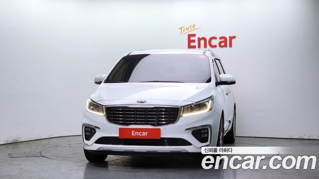 Kia Carnival из Кореи Encar
