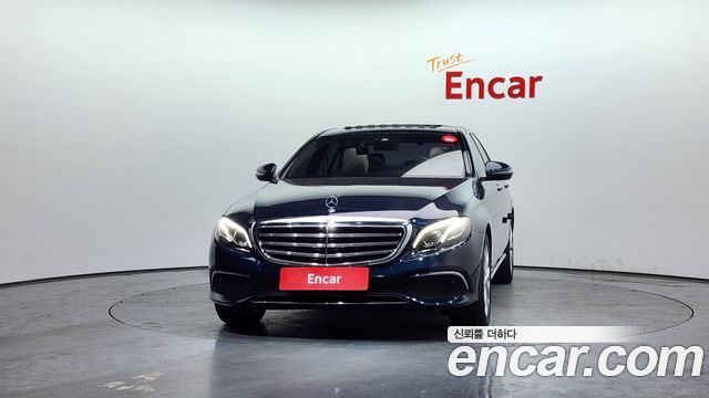 Mercedes-Benz E-Class из Кореи Encar