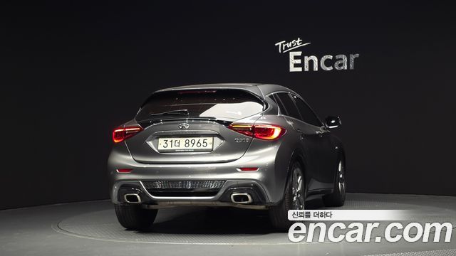 Infiniti Q30 из Кореи Encar