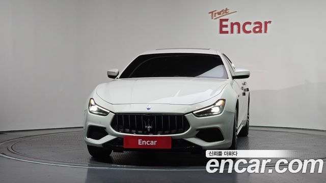 Maserati Ghibli из Кореи Encar