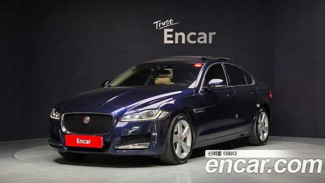 Jaguar XF 20d Prestige AWD — пробег 65 880 км — фото 1 из 5