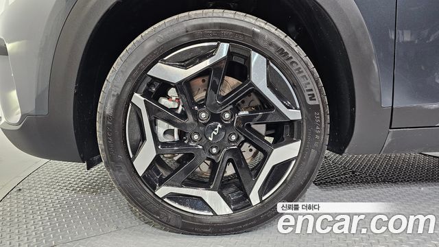 Kia Seltos Gasoline 1.6 Turbo 4WD Signature — пробег 60 104 км — фото 5 из 5