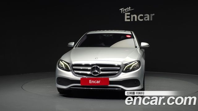 Mercedes-Benz E-Class из Кореи Encar