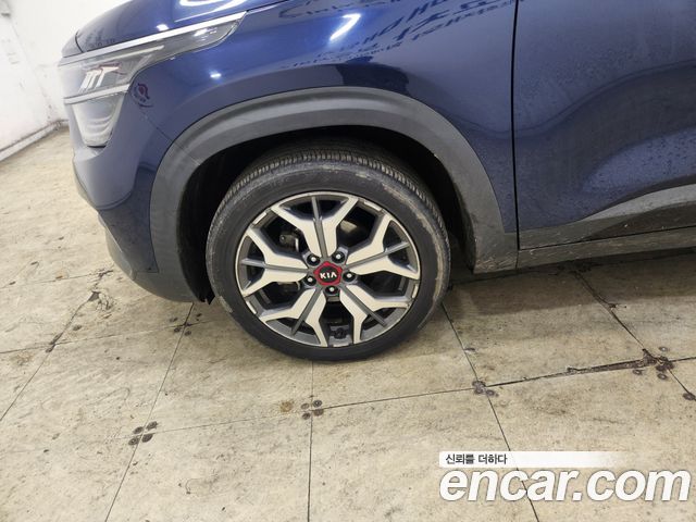 Kia Seltos из Кореи Encar