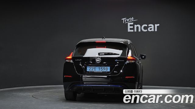 Nissan Leaf из Кореи Encar