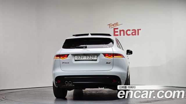 Jaguar F-PACE из Кореи Encar
