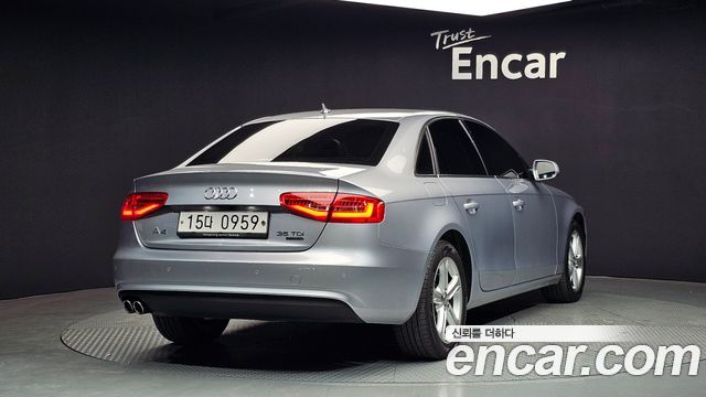 Audi A4 35 TDI Quattro B8 — пробег 106 056 км — фото 2 из 5