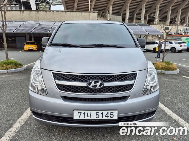 Hyundai Starex 12-Seater Wagon CVX Deluxe — пробег 205 167 км — фото 1 из 5