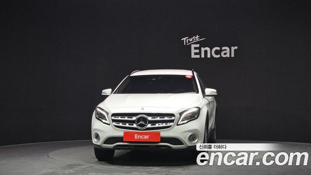 Mercedes-Benz GLA-Class GLA220 — пробег 64 888 км — фото 3 из 5