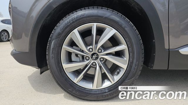 Hyundai Santafe из Кореи Encar