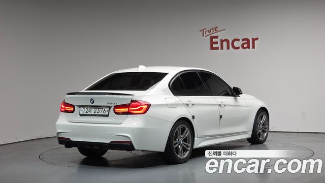 BMW 3-Series из Кореи Encar