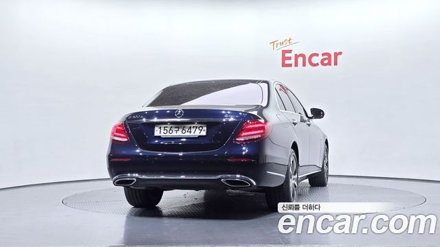 Mercedes-Benz E-Class E300e 4MATIC Exclusive — пробег 139 897 км — фото 4 из 5