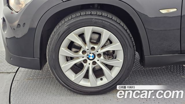 BMW X1 xDrive 18d — пробег 189 062 км — фото 5 из 5