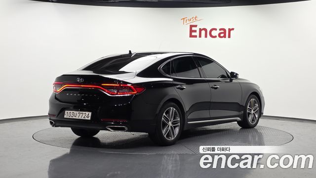 Hyundai Grandeur из Кореи Encar