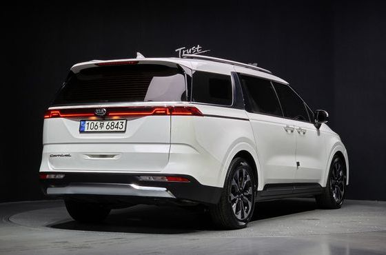 Kia Carnival 9-Seater Noblesse — пробег 151 407 км — фото 2 из 5