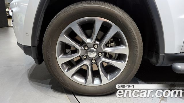 Jeep Cherokee из Кореи Encar