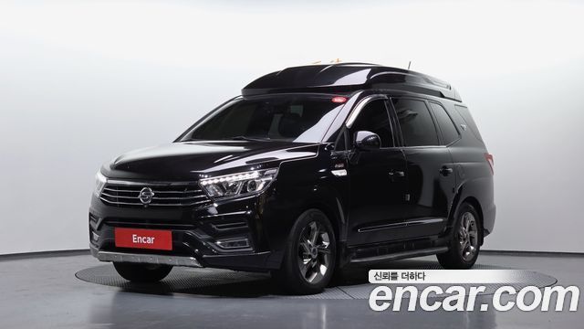 Ssangyong KORANDO 4WD Chateau 9-seater High-Limousine — пробег 152 734 км — фото 1 из 5
