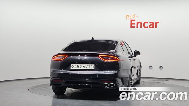Kia Stinger из Кореи Encar