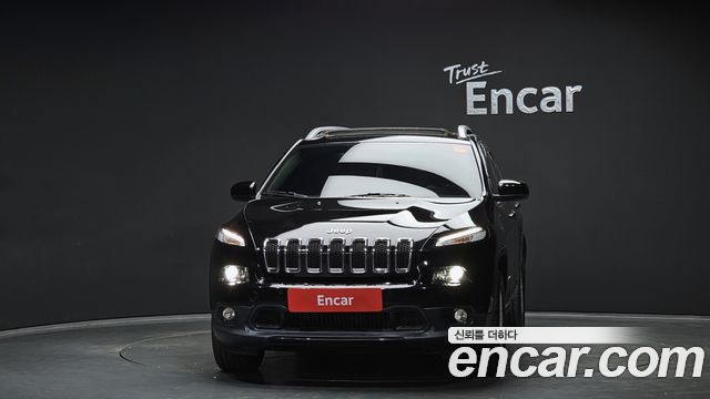 Jeep Cherokee 2.4 Longitude AWD — пробег 62 538 км — фото 3 из 5