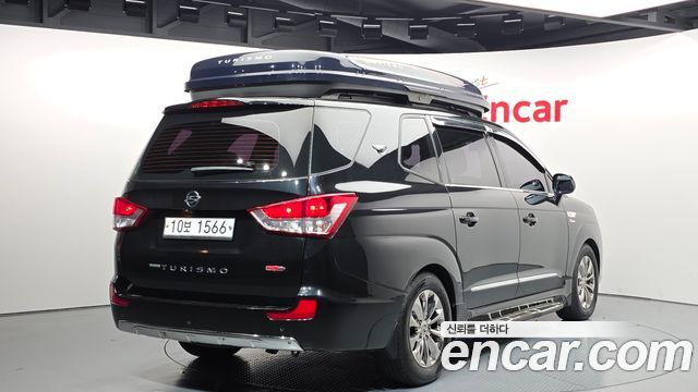 Ssangyong KORANDO 4WD Outdoor Edition 9-seater — пробег 221 506 км — фото 2 из 5