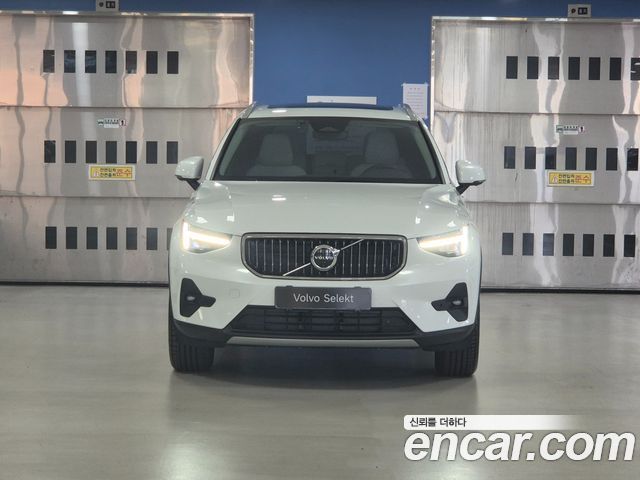 Volvo XC40 из Кореи Encar
