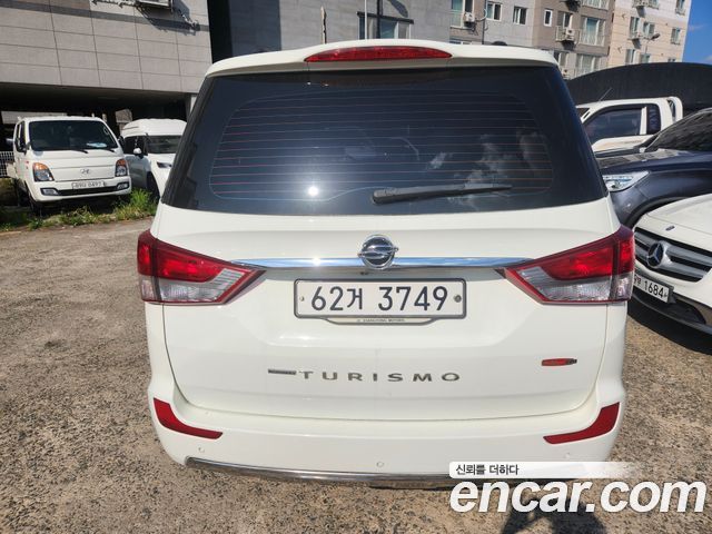 Ssangyong KORANDO 4WD Outdoor Edition 9-seater — пробег 156 965 км — фото 4 из 5