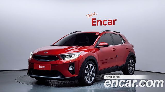 Kia Stonic из Кореи Encar