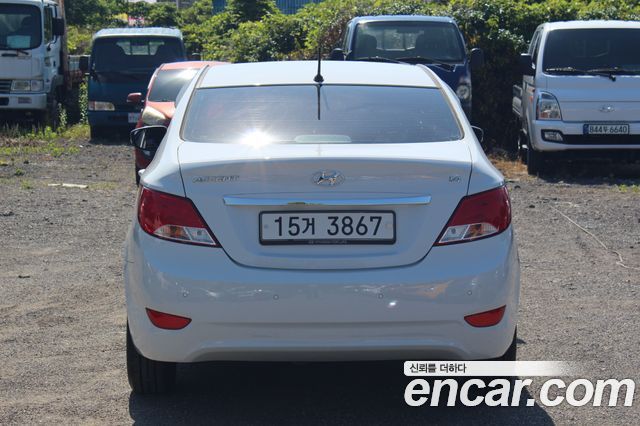 Hyundai Accent из Кореи Encar