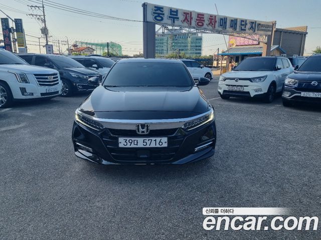Honda Accord 2.0 Hybrid Touring — пробег 59 649 км — фото 2 из 5