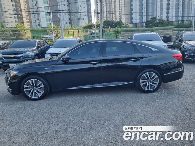 Honda Accord 2.0 Hybrid Touring — пробег 59 649 км — фото 4 из 5