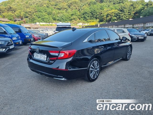 Honda Accord 2.0 Hybrid Touring — пробег 59 649 км — фото 5 из 5