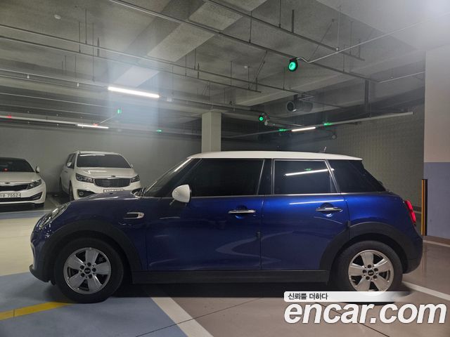 Mini Cooper из Кореи Encar
