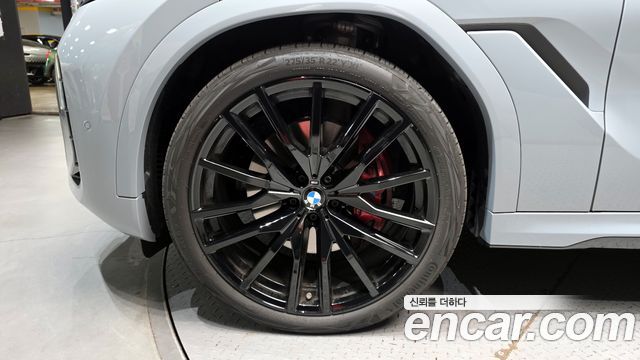 BMW X6 xDrive40d M Sport Online Exclusive — пробег 5 111 км — фото 5 из 5
