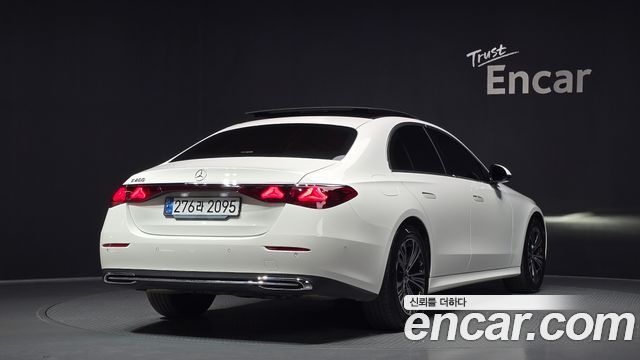 Mercedes-Benz E-Class из Кореи Encar