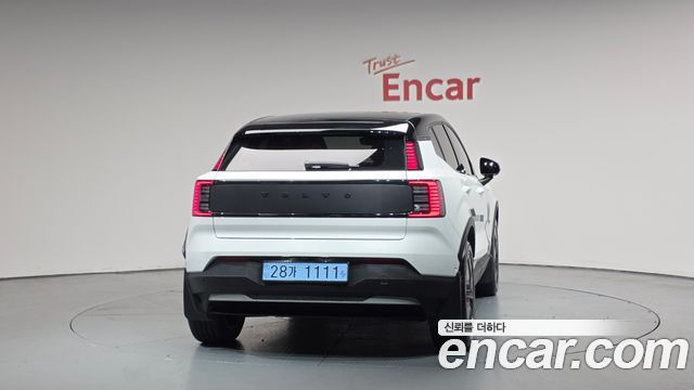 Volvo EX30 из Кореи Encar