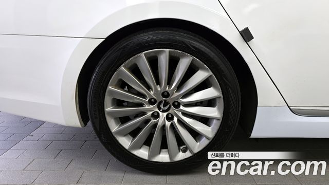Hyundai Equus из Кореи Encar