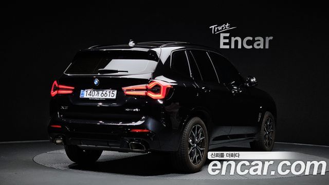 BMW X3 xDrive 20i M Sports Pro — пробег 9 600 км — фото 2 из 5